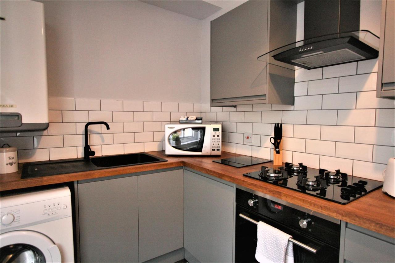 Nelson By The Docks Serviced Apartments By Roomsbooked Gloucester Exterior foto