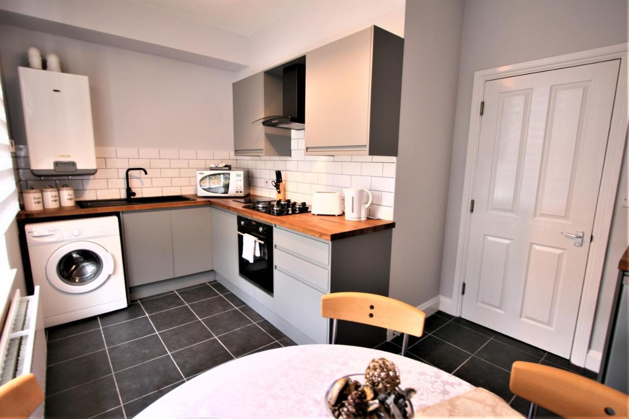 Nelson By The Docks Serviced Apartments By Roomsbooked Gloucester Exterior foto