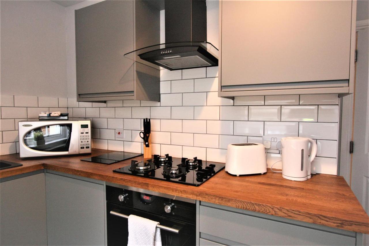 Nelson By The Docks Serviced Apartments By Roomsbooked Gloucester Exterior foto